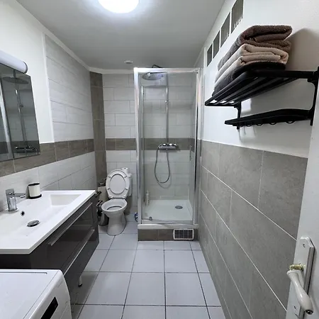 F2 50 M2 Pour 4 Personnes Paris 12eme - Gare De Lyon - Orly Alfortville